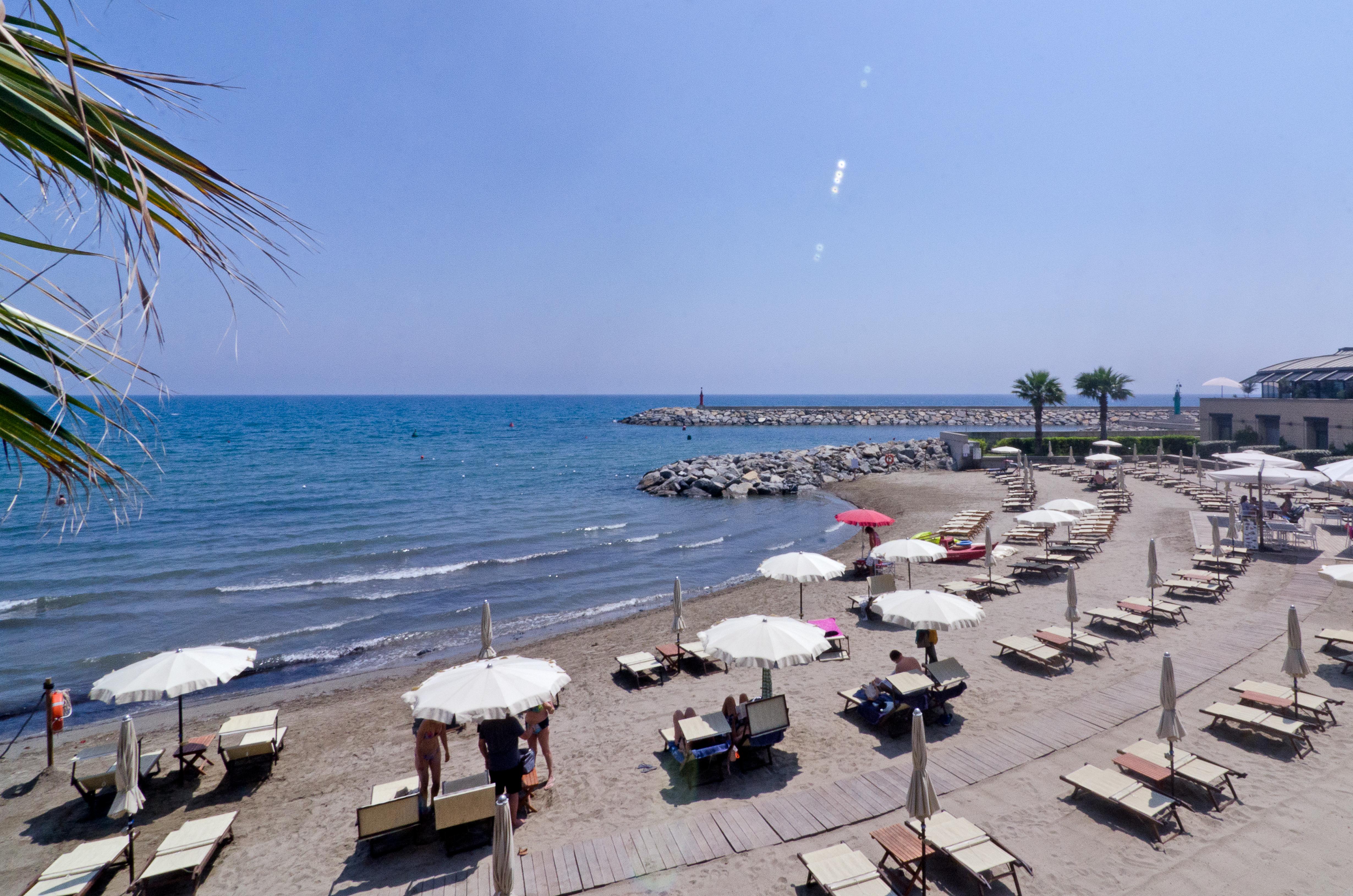 Hotel Riviera Dei Fiori San Lorenzo al Mare Eksteriør bilde